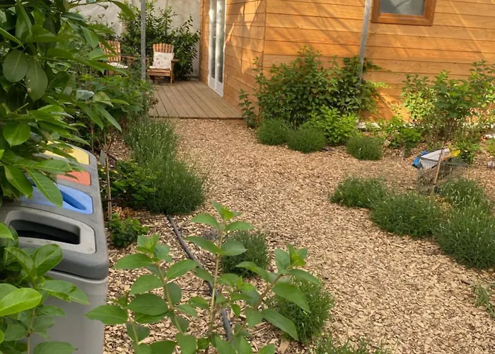 Luxurious Tiny House With Hottub Dağ evi Rijsenhout